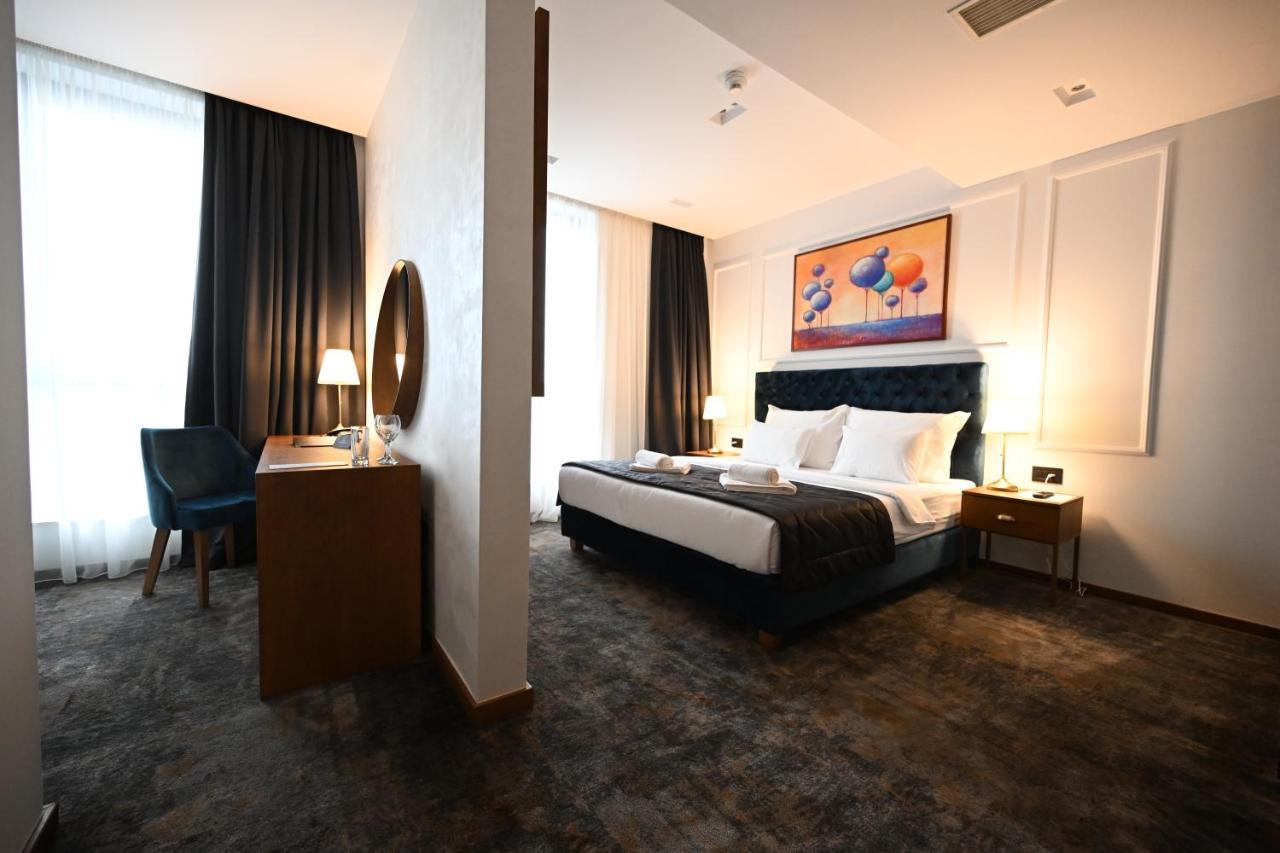 Hotel Tamis & Spa Pančevo Esterno foto