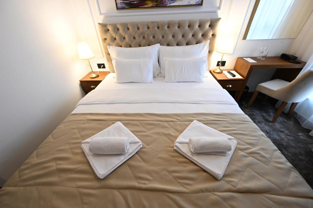 Hotel Tamis & Spa Pančevo Esterno foto