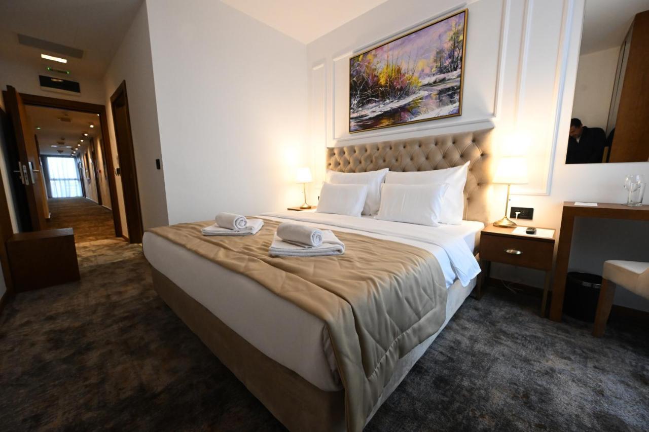 Hotel Tamis & Spa Pančevo Esterno foto