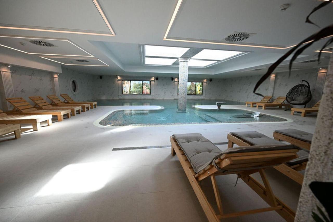 Hotel Tamis & Spa Pančevo Esterno foto